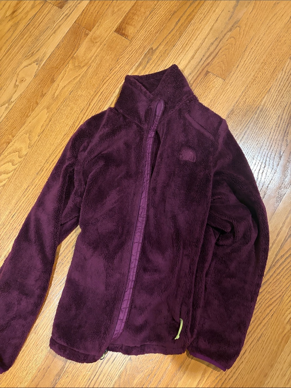 The North Face women’s Plum Fleece Jacket